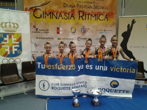 Las gimnastas de Benifaió, campeonas del Nacional. :: lp