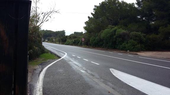 Reducen el límite de velocidad en la carretera de El Saler pese a las protestas vecinales