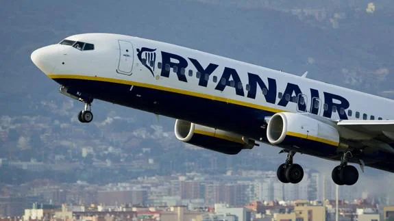Ryanair anuncia una nueva ruta entre Valencia y Nápoles para este verano