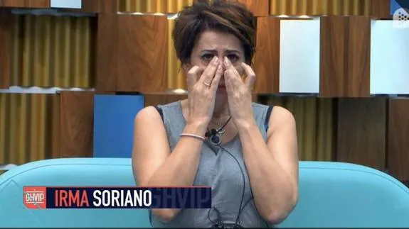'Gran Hermano VIP 5' | Irma Soriano rompe a llorar después de recibir un pisotón de Toño tras nombrar a 'El Hormiguero'