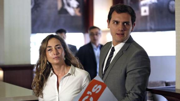 Carolina Punset no concurrirá a las primarias y ataca a Albert Rivera por la deriva de Ciudadanos