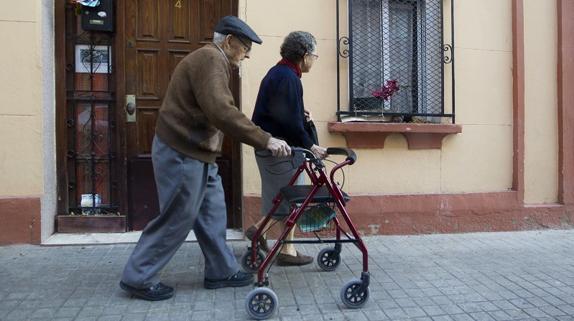 Este es el método que usan las «descuideras» para robar a ancianos en sus casas de Valencia