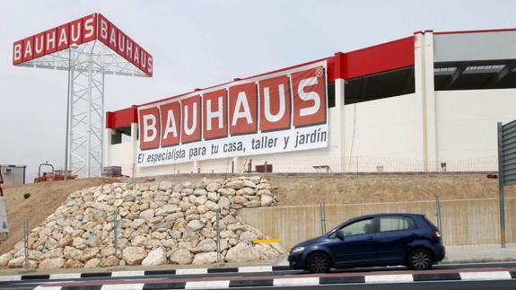 La tienda Bauhaus de Paterna. 