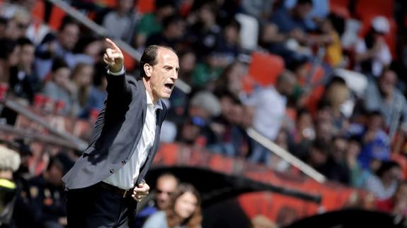 Valencia CF | Voro: «Todos esperábamos más de este equipo pero la realidad es la que es»