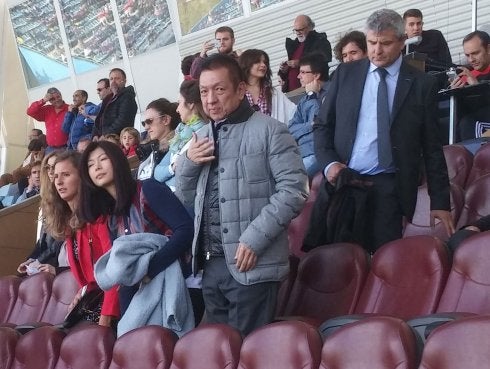 Peter Lim, en uno de los partidos de la temporada pasada del Valencia. :: lp