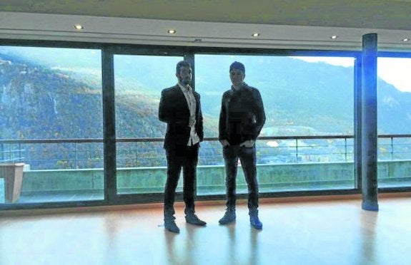 Nuestros 'youtubers' emigran a Andorra