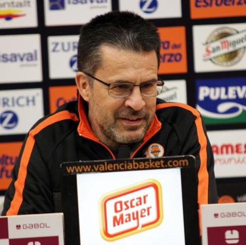 Pedro Martínez, técnico de Valencia Basket.