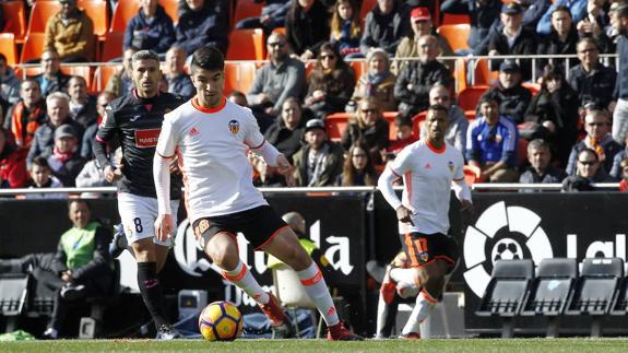 Carlos Soler, jugador del Valencia CF