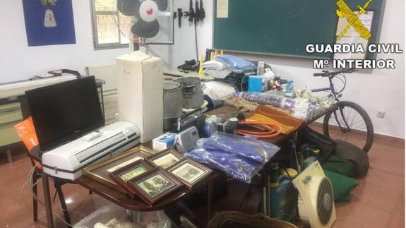 Cinco detenidos por robar en 24 viviendas de Manises, Aldaia y Benigànim