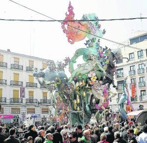 La subvención municipal a las fallas sufre un drástico recorte