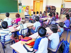 Ocho de cada diez alumnos ya estudian en valenciano