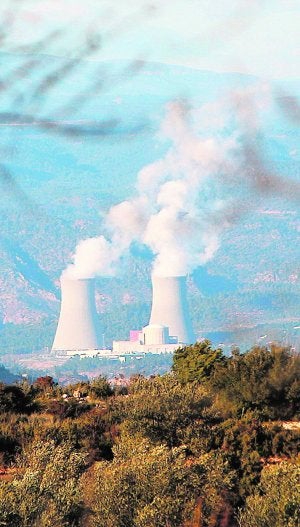 El retraso del almacén nuclear ya le cuesta a España 8 millones