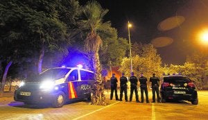 El bloqueo policial contra el botellón se salda con 23 multas de hasta 1.000 euros