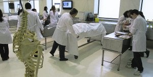 Aumenta la donación de cuerpos a la ciencia para ahorrarse los gastos del entierro