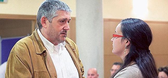 El próximo equipo de Gobierno estará formado por el popular Manolo Vidal y Karina Vercher. / LP
