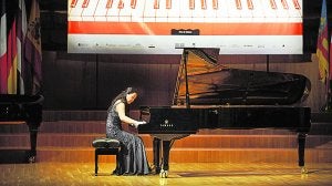 El Premio Iturbi reúne este año a un total de 33 pianistas de 13 países
