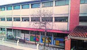 El albergue municipal estará en las viejas escuelas de Xeresa. ::
LP