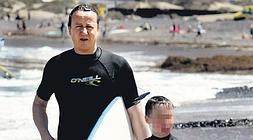 Cameron surfea en España