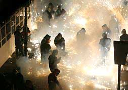 Varios tiradores durante la Cordà de Paterna, el mes de agosto del pasado año.
