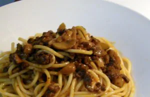Espaguetis con cerdo y champiñones | La Verdad