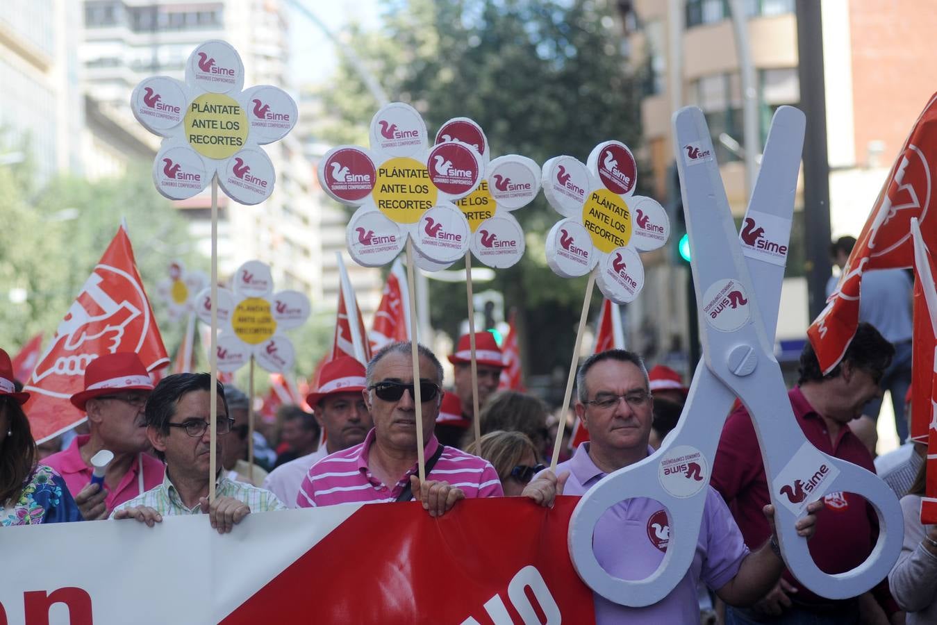 Miles de personas reivindican en Murcia «empleo de calidad»