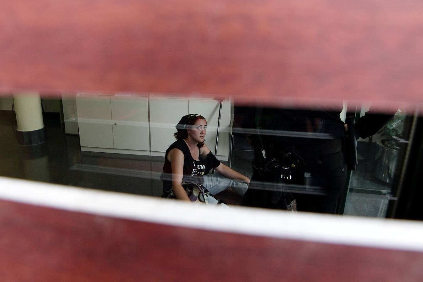 Una protesta estudiantil acaba con incidentes al final del recorrido