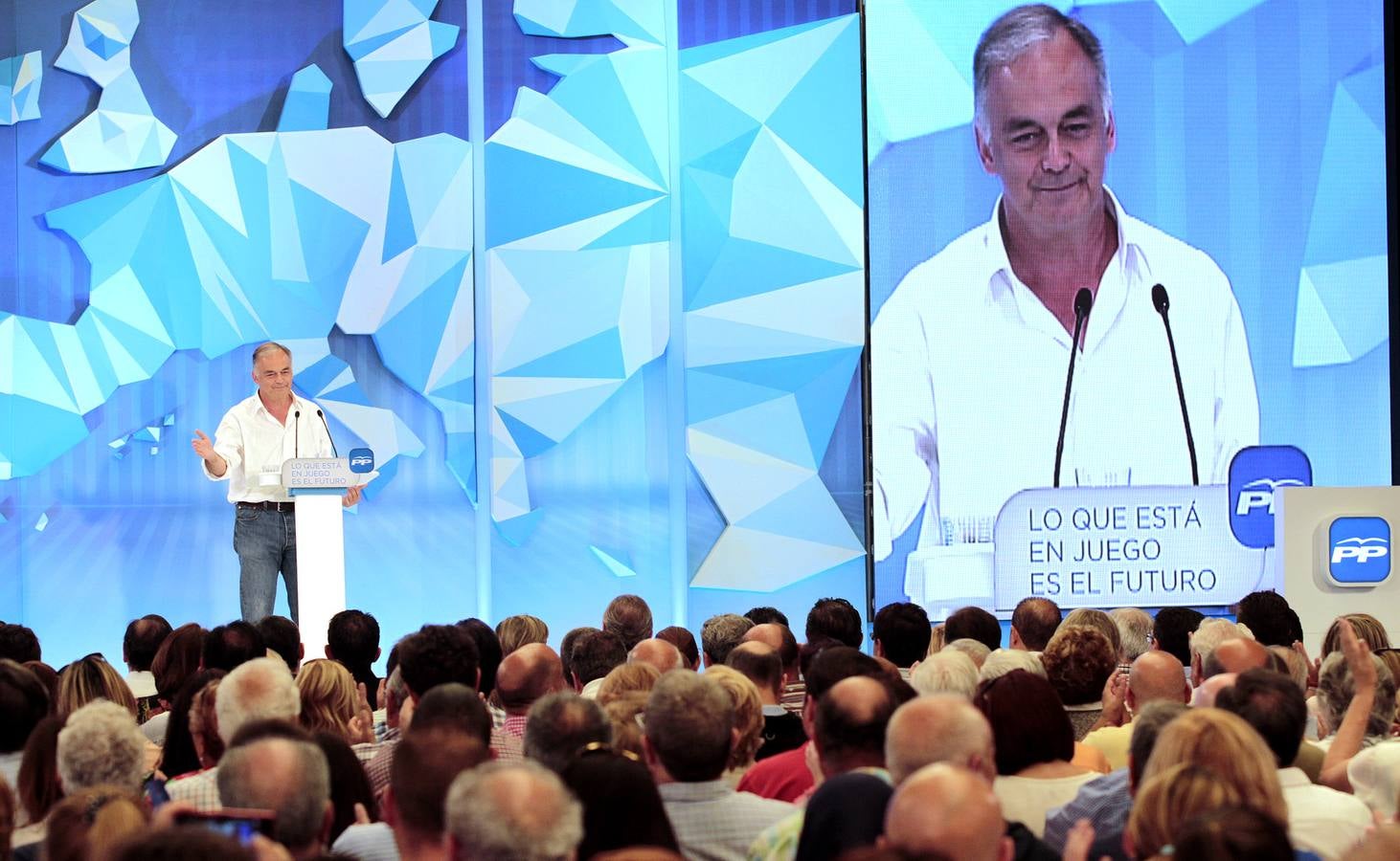 Mitín del &#039;popular&#039; Esteban González Pons en Alicante