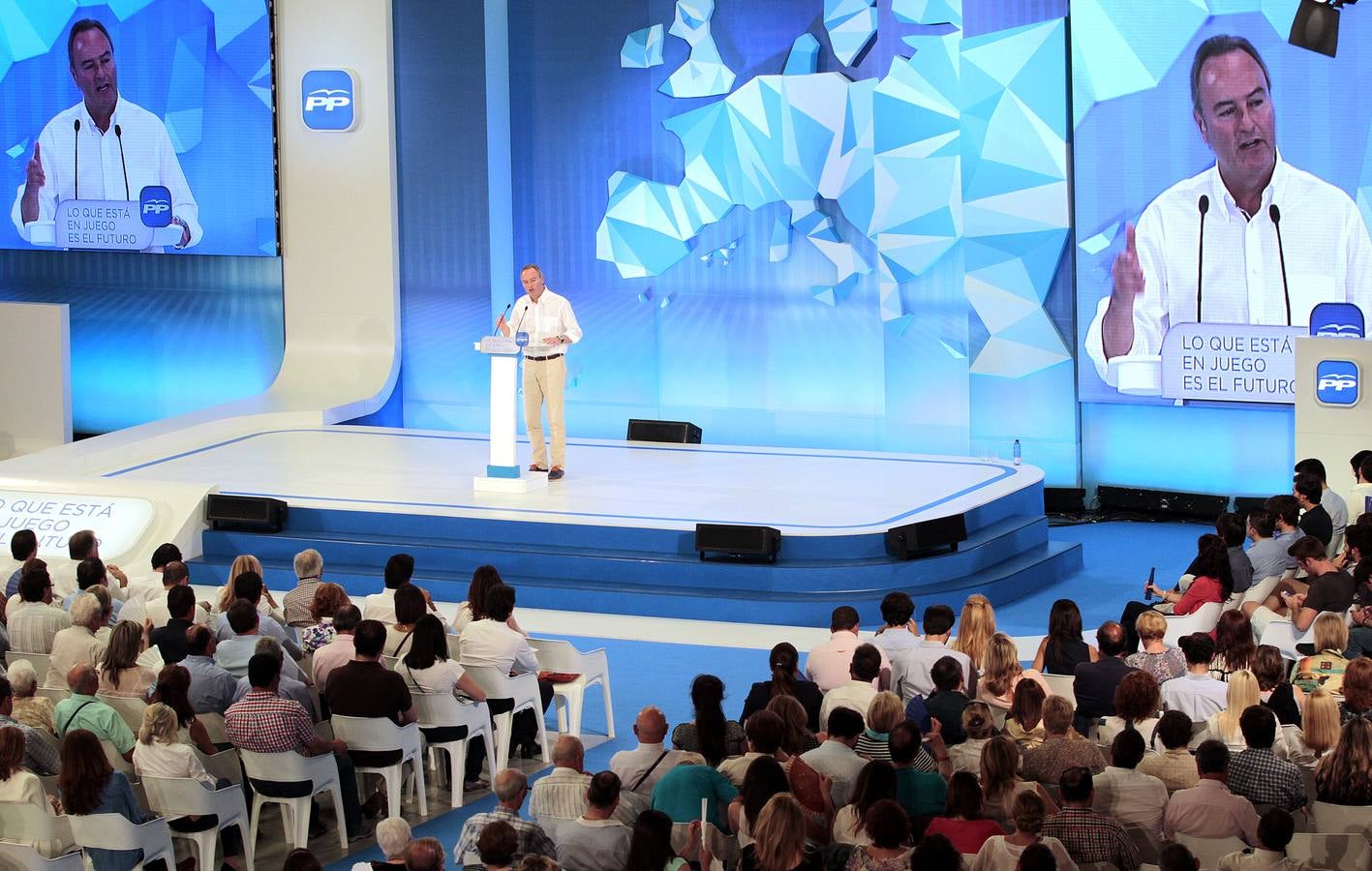 Mitín del &#039;popular&#039; Esteban González Pons en Alicante