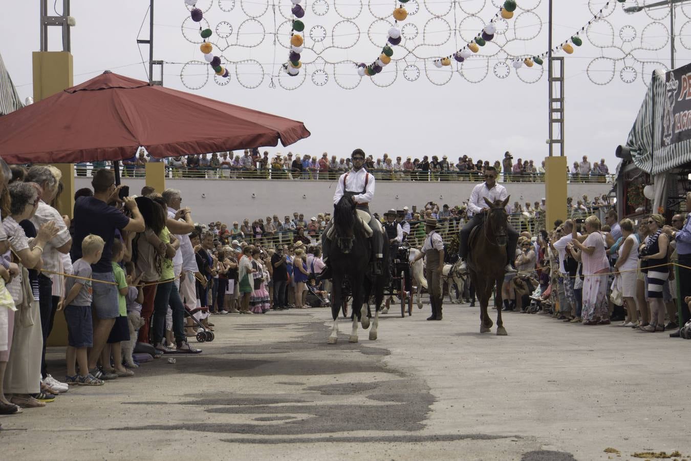 Tercera jornada en la Feria de Mayo de Torrevieja