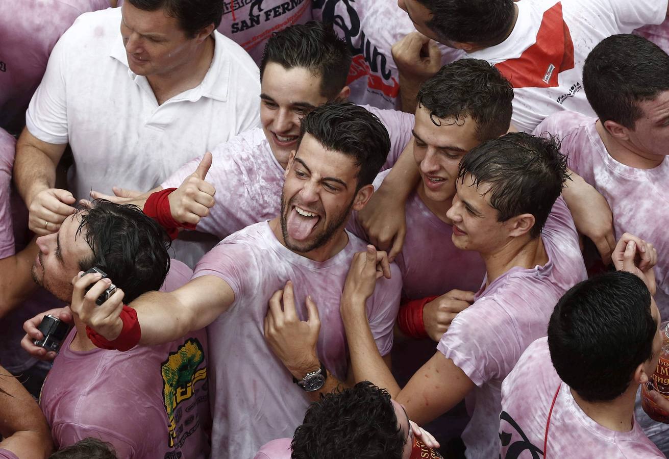 El chupinazo abre las fiestas de San Fermín