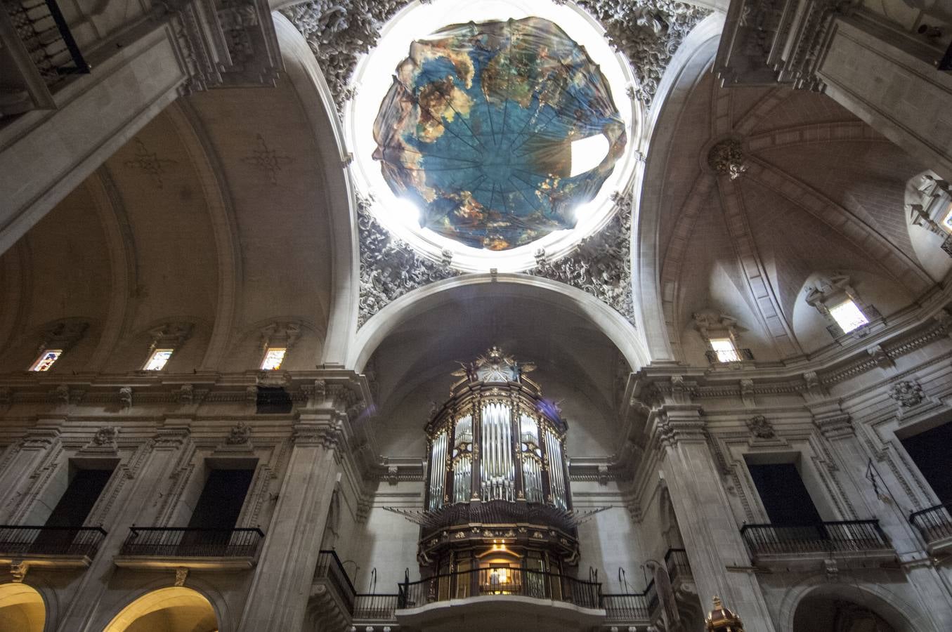 El cielo de Santa María anuncia la cercanía del Misteri d&#039;Elx