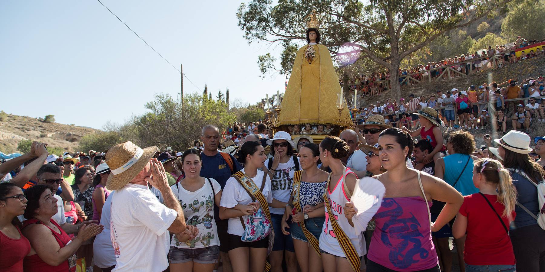 Devoción y polémica por la Virgen de las Nieves