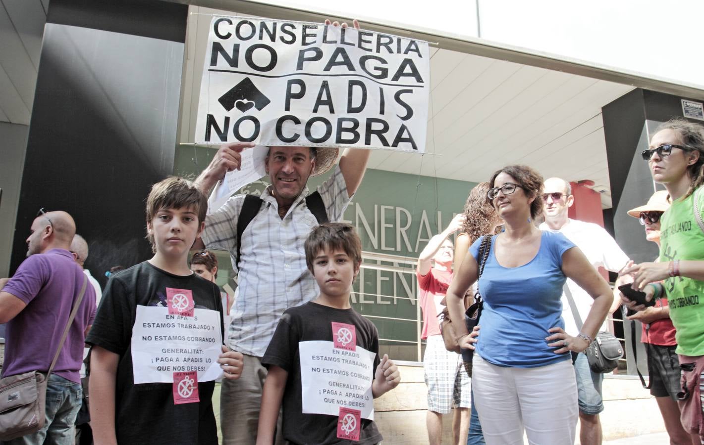 Protesta de colectivos de discapacitados en Alicante