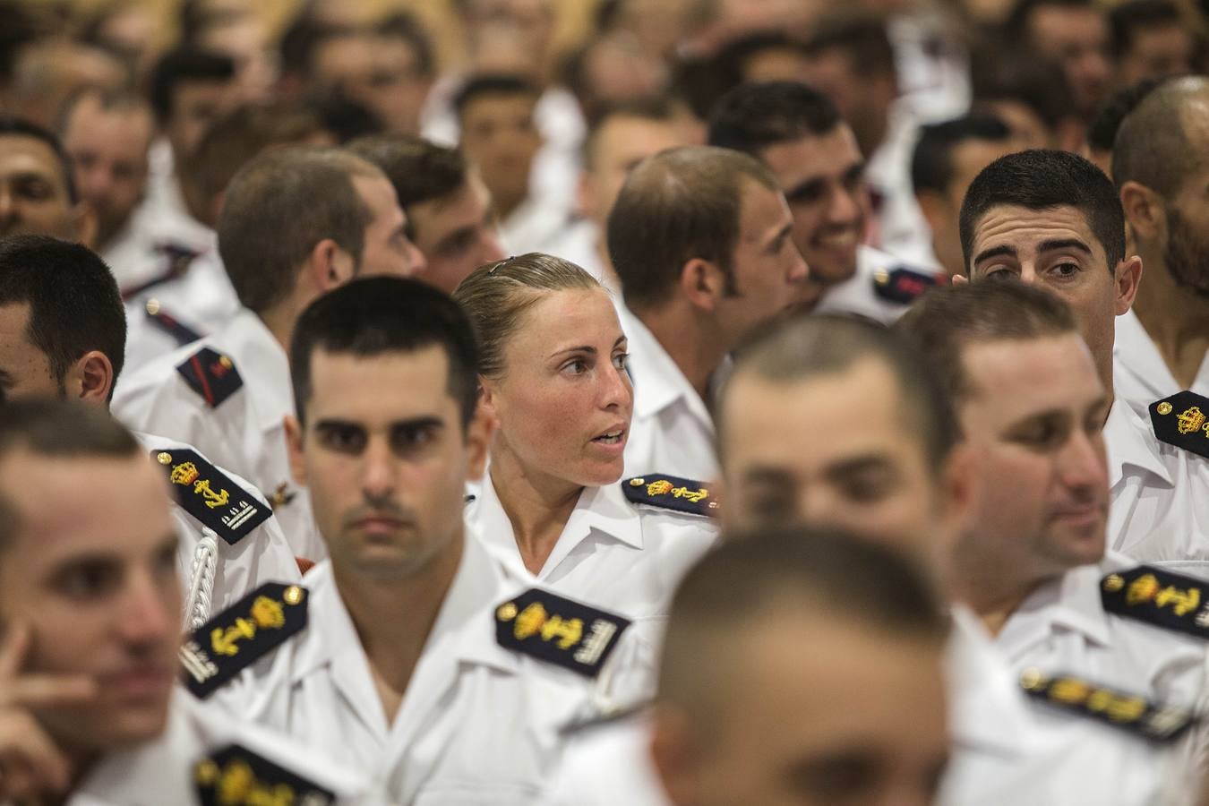 Morenés en Cartagena el curso académico en la Escuela de Infantería de Marina