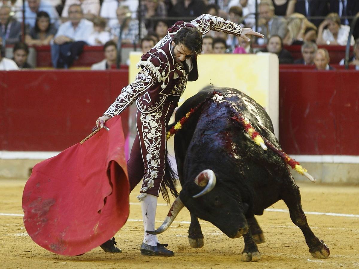 Cuarta corrida de Feria del Pilar en Zaragoza