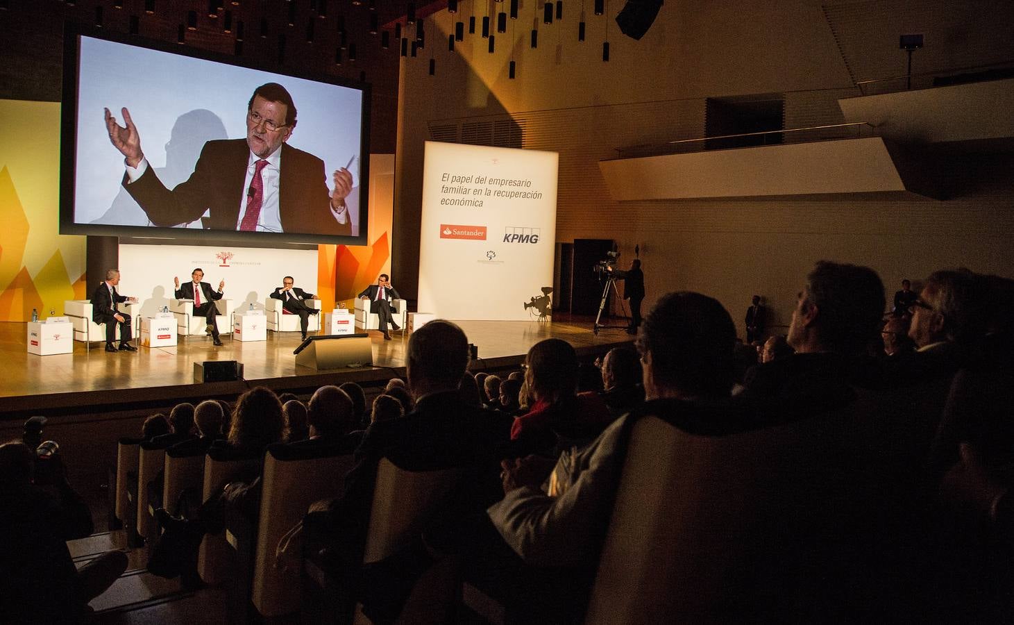 Mariano Rajoy clausura el Congreso de la Empresa Familiar en Alicante