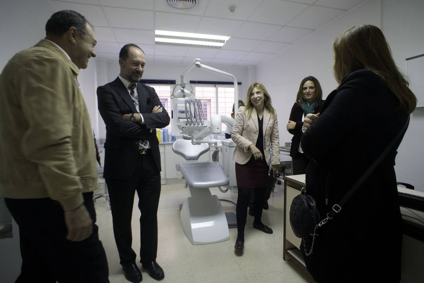 Sanidad dota de Odontopediatría a Catral y Bigastro y evita las visitas a Orihuela