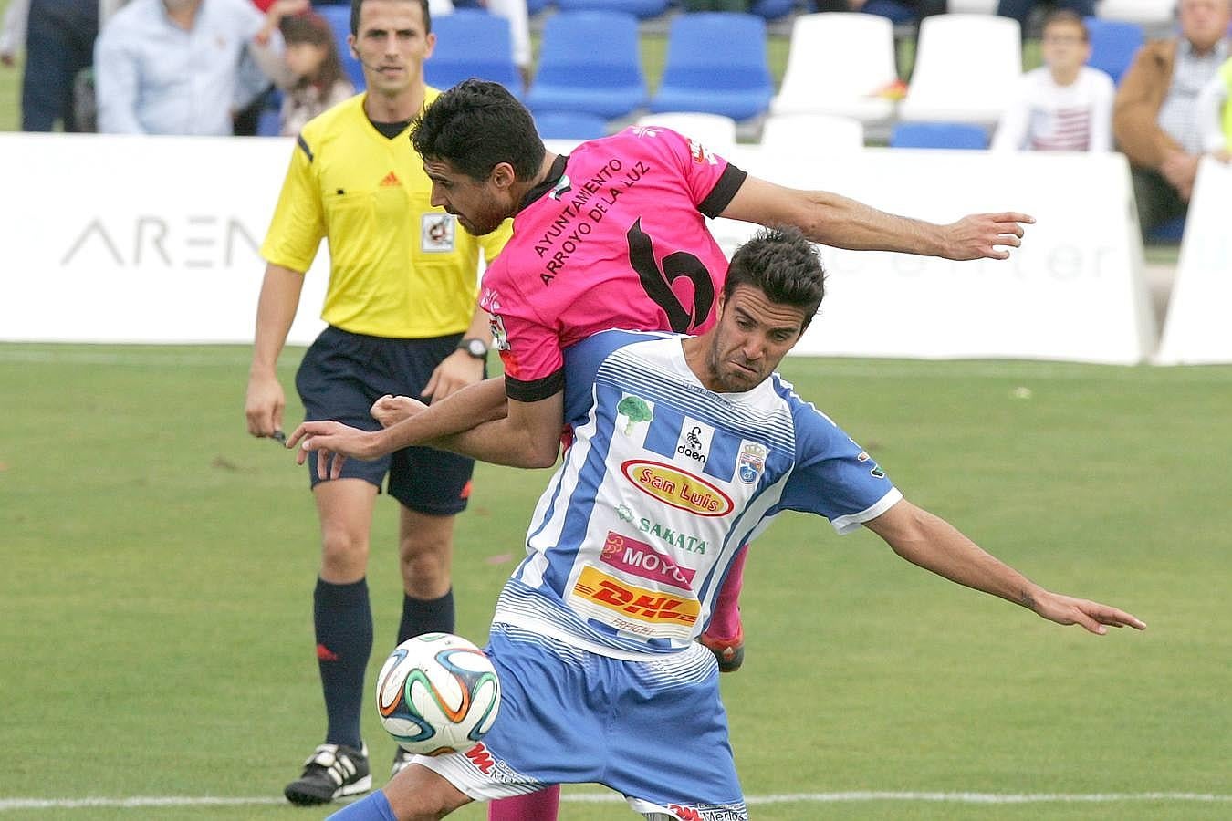 Victoria de La Hoya ante el Arroyo (6-1)