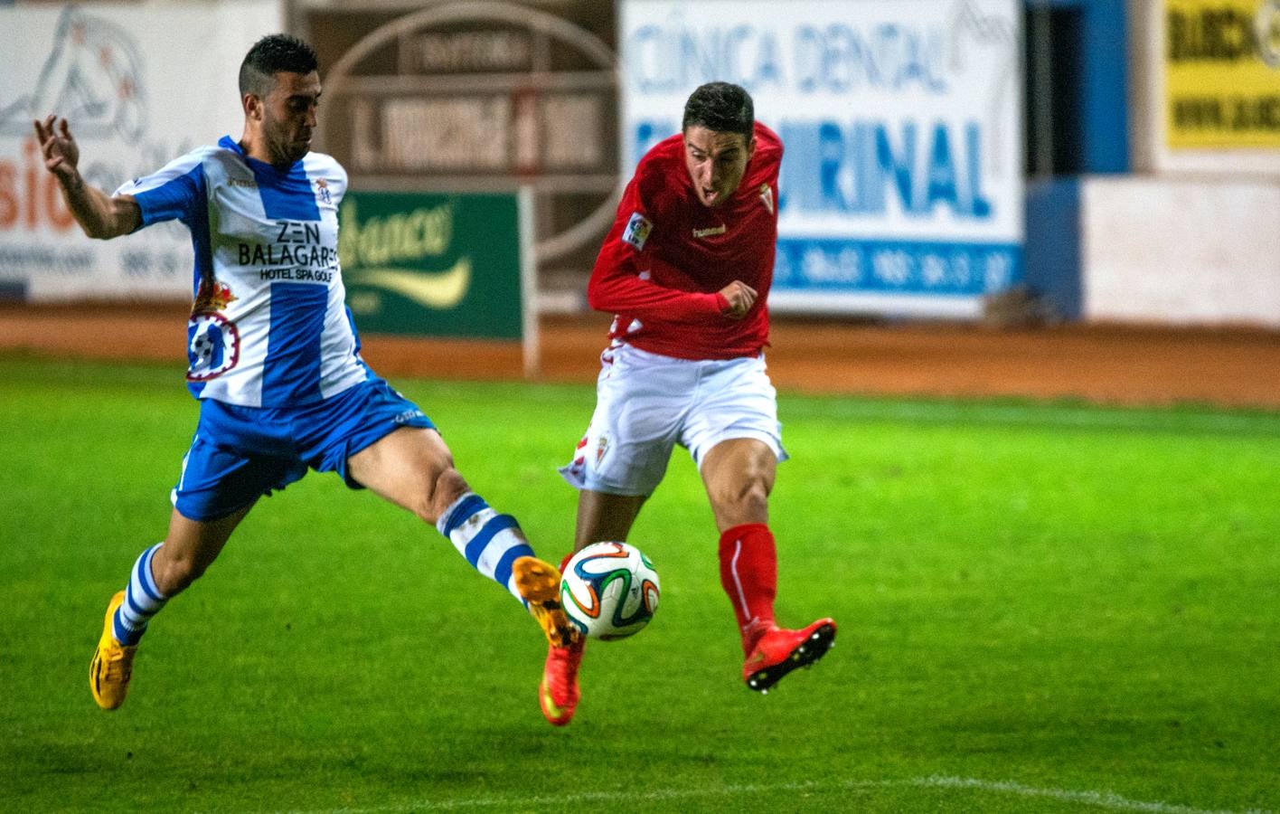 El Murcia se duerme en Avilés (1-0)