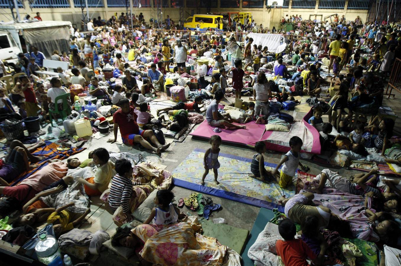 Filipinas se prepara para la llegada del tifón Hagupit