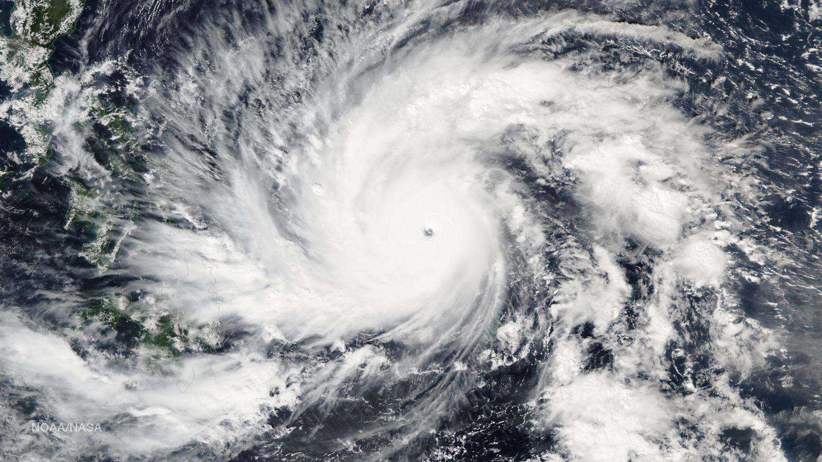 Filipinas se prepara para la llegada del tifón Hagupit