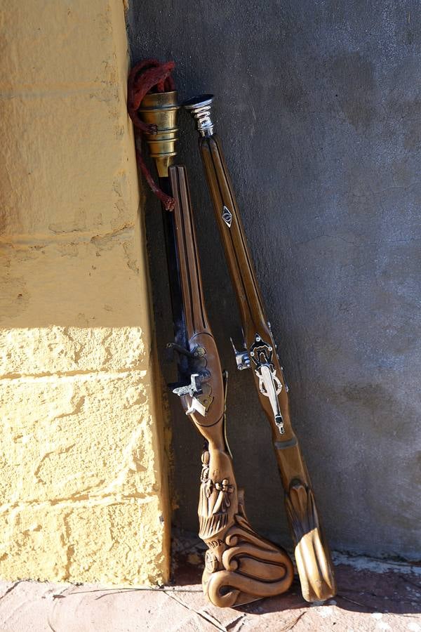 Doce horas de pólvora para recibir a la Purísima