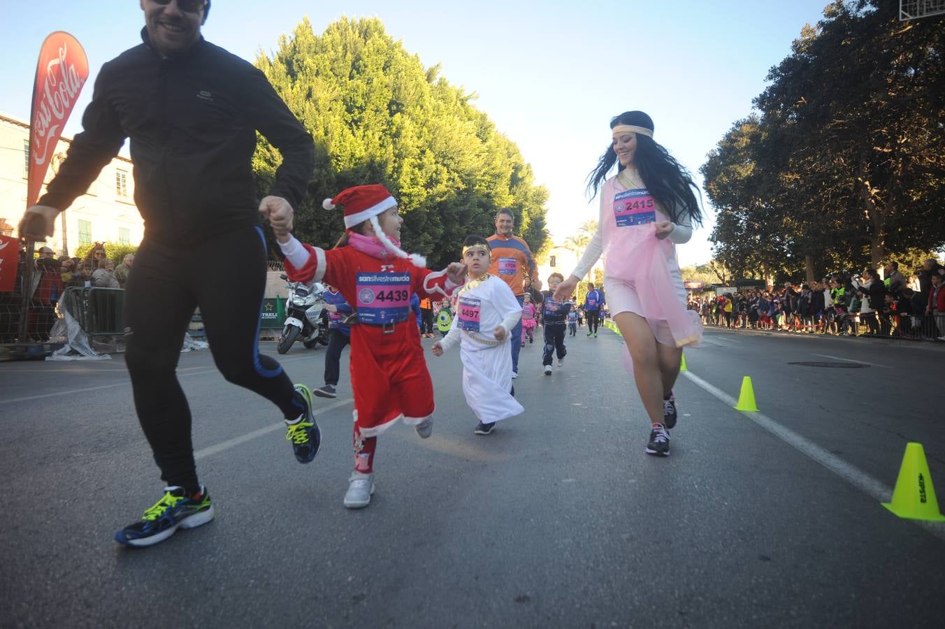 Los niños corren la San Silvestre de Murcia 2014