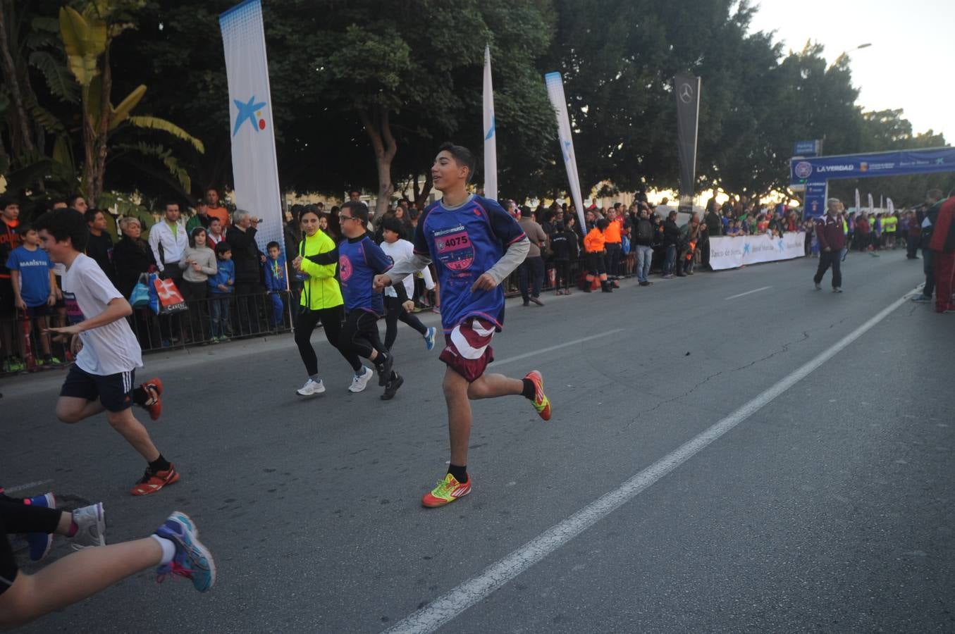 Los niños corren las San Silvestre de Murcia 2014 II