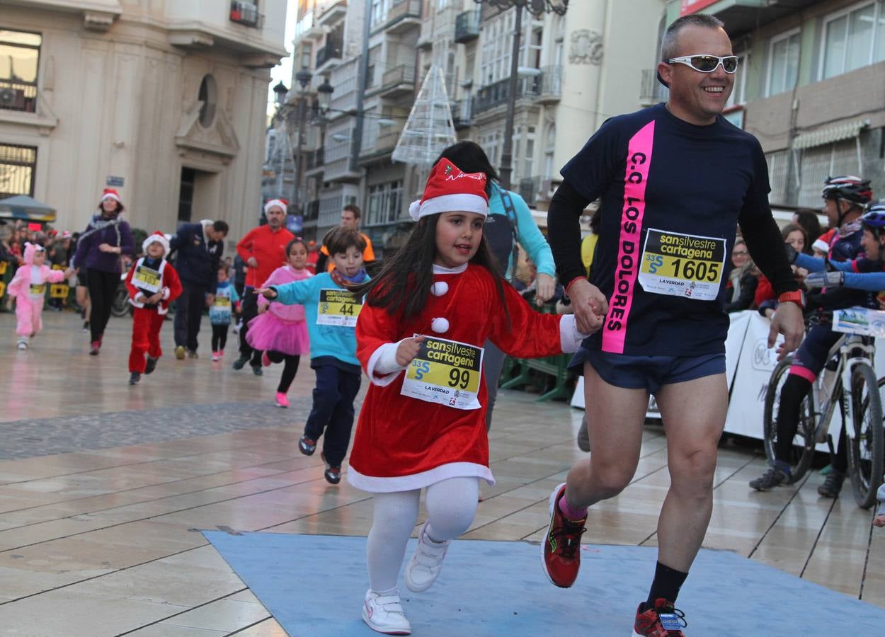 Los pequeños también disfrutan de la San Silvestre de Cartagena