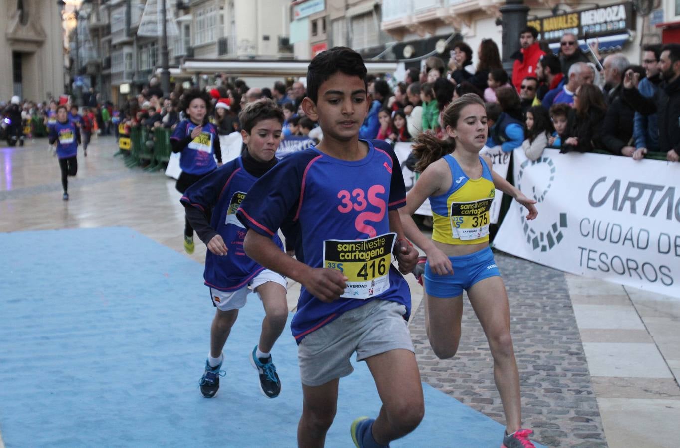 Los pequeños también disfrutan de la San Silvestre de Cartagena