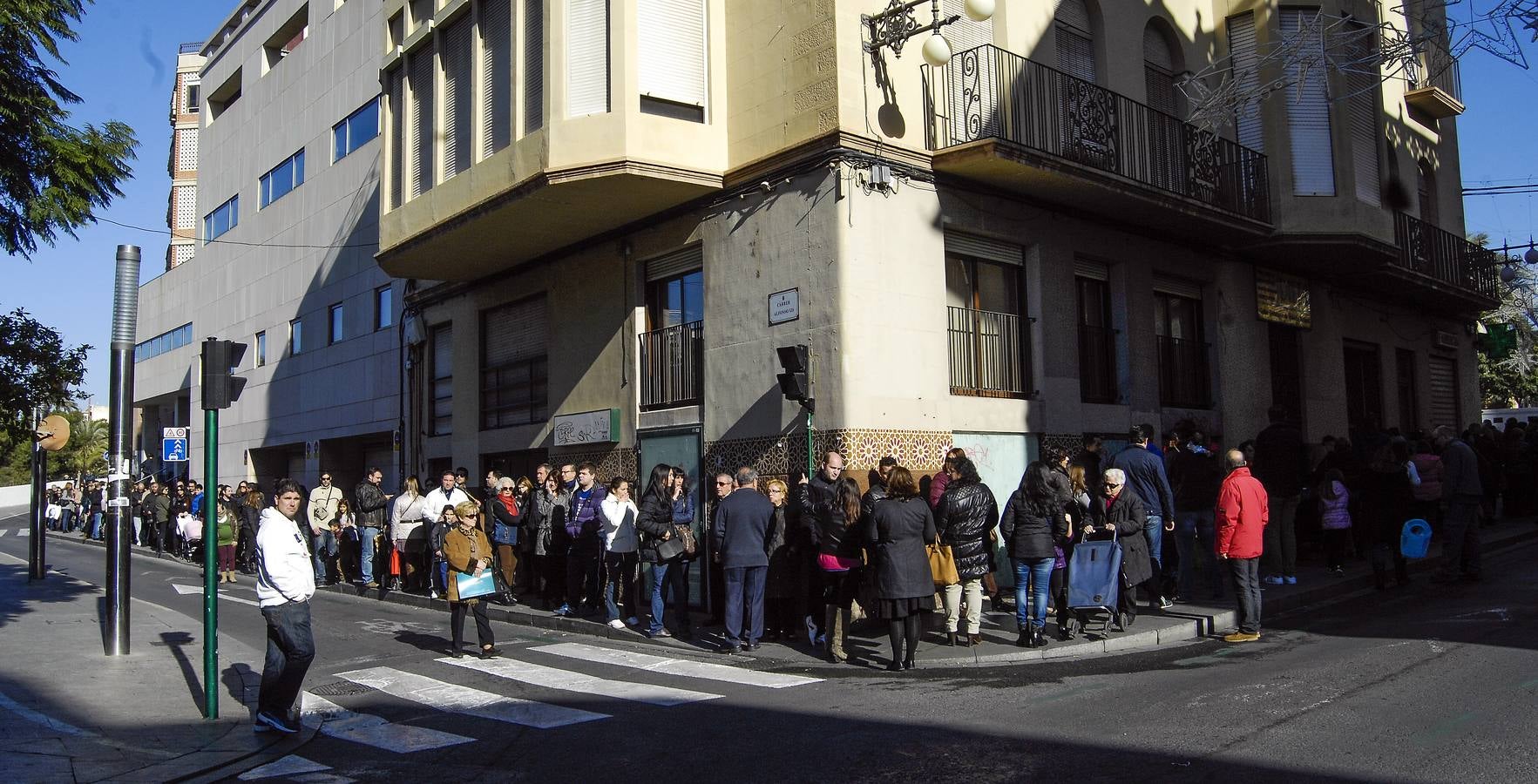 Los ilicitanos se preparan para la tradicional Cabalgata de Reyes