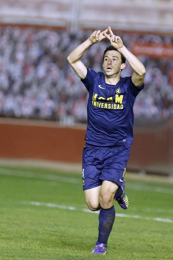 El UCAM Murcia, campeón de invierno tras vencer a El Palo (2-0)