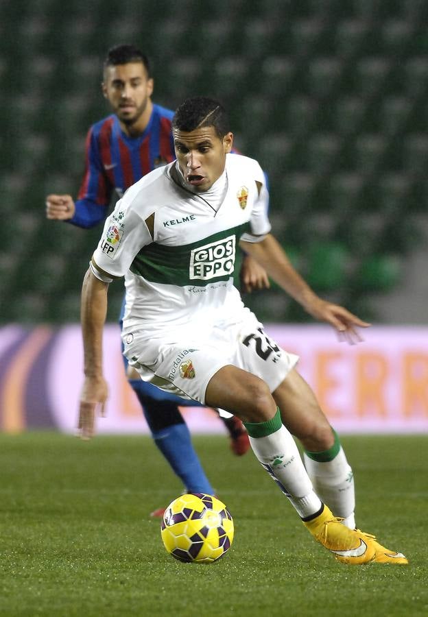 El Elche se enfrenta al Levante