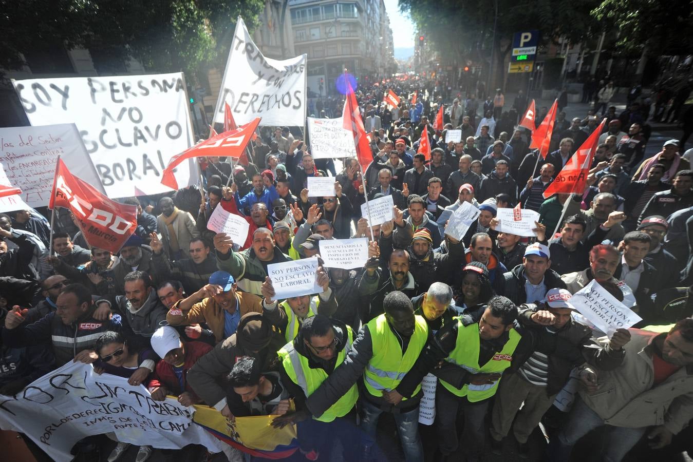 Clamor contra el abuso laboral en el campo murciano